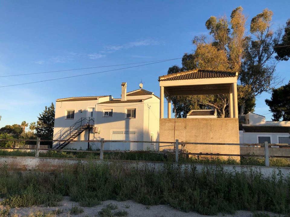 Estudi a Dolores, Alicante - foto 2